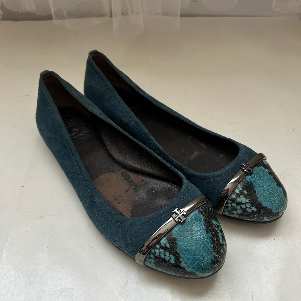 Tory Burch Teal Suede Flats with Teal Snakeskin Toe Caps and Silver Logo Trim